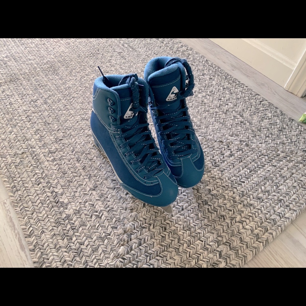 Jackson Softec Ice Skates Brand New Size 7